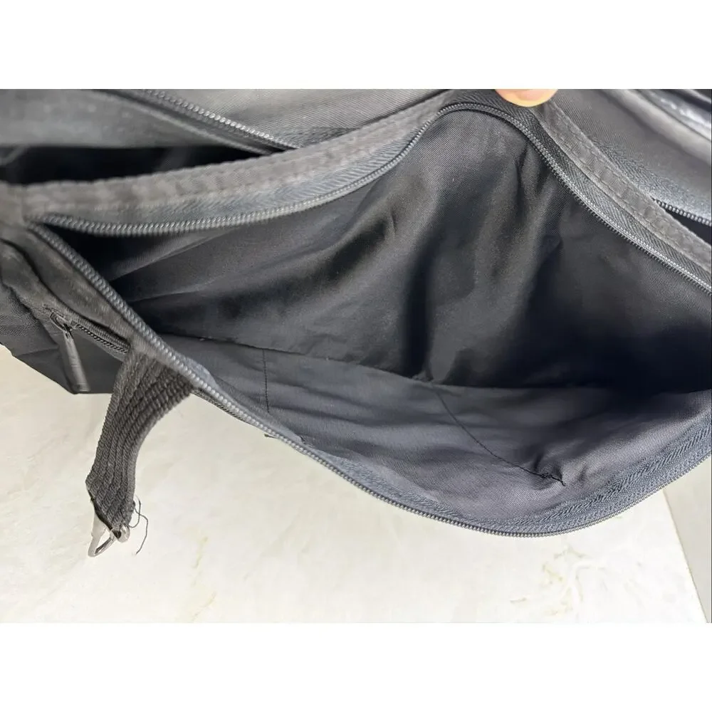 BOSE Black Large Messenger Bag with Multiple Compartments Vintage